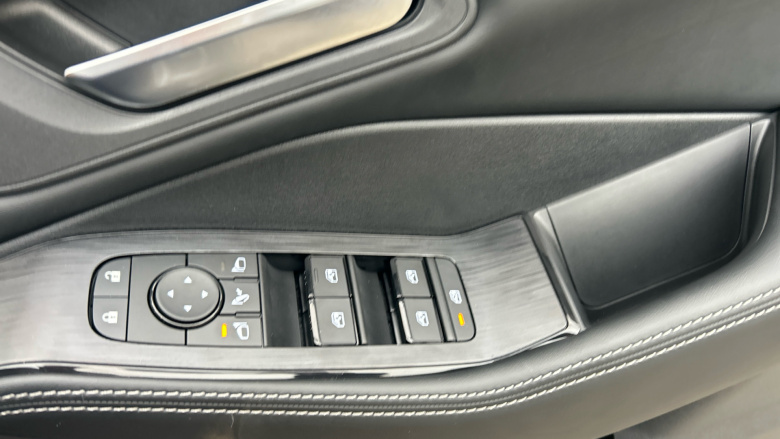 Nissan X-Trail 1.5 MHEV 163 N-Connecta 5dr [7 Seat] Xtronic Petrol Station Wagon